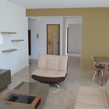 Bright Apartment In The Town Center Praia Exterior foto