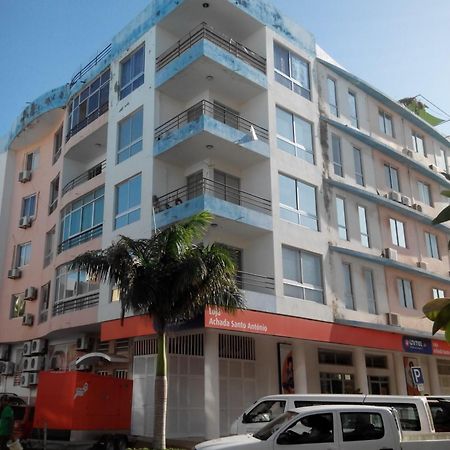 Bright Apartment In The Town Center Praia Exterior foto